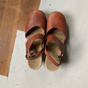 Dansko Thea clogs